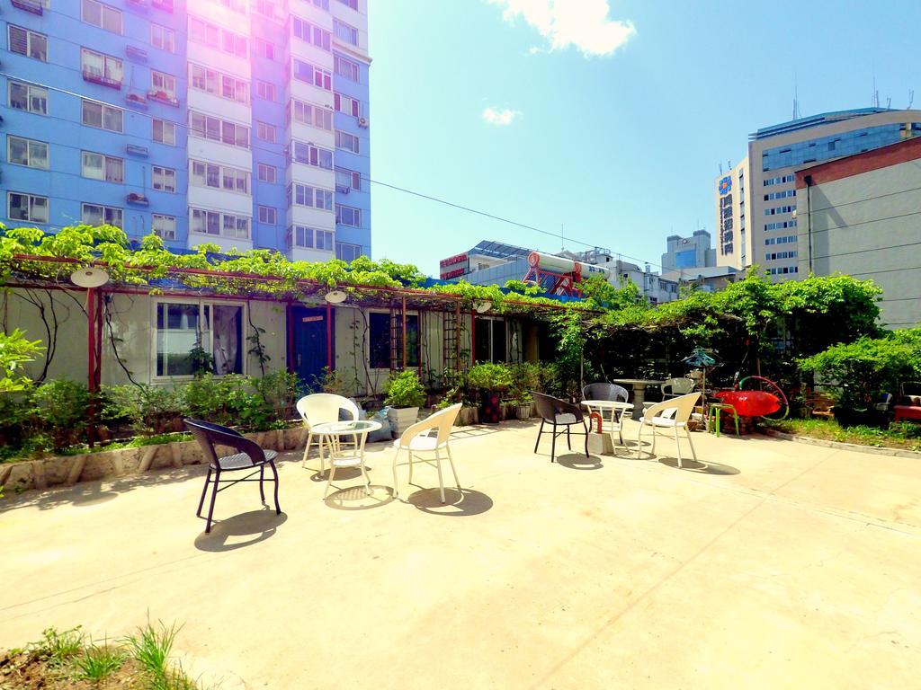 צ'נגדה First Met Backpackers Hostel מראה חיצוני תמונה