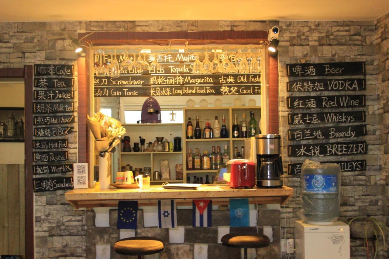 צ'נגדה First Met Backpackers Hostel מראה חיצוני תמונה